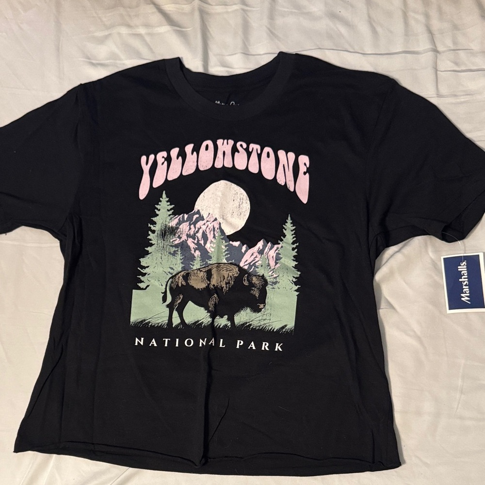 Marshalls Black Yellowstone Graphic Tee